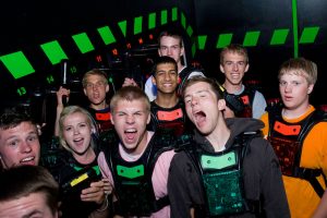 groups-party-home1 Screaming teens