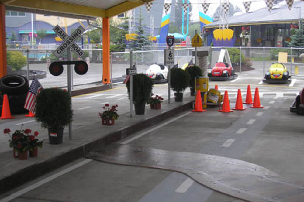 traffic_school Soaring Eagle Zip Line | Family Fun Center & Bullwinkle's Restaurant - Wilsonville, OR